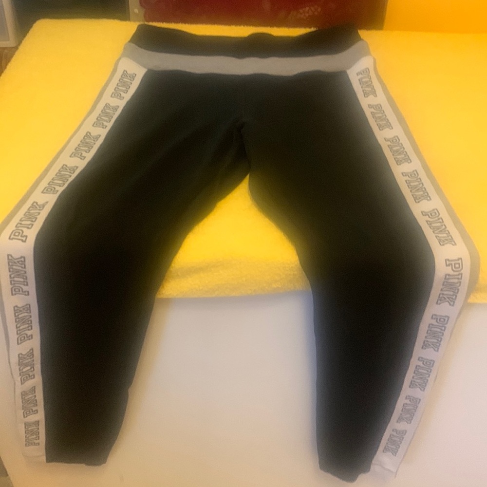 PINK Victoria Secret YOGA size L/G/170/80A Women Pants